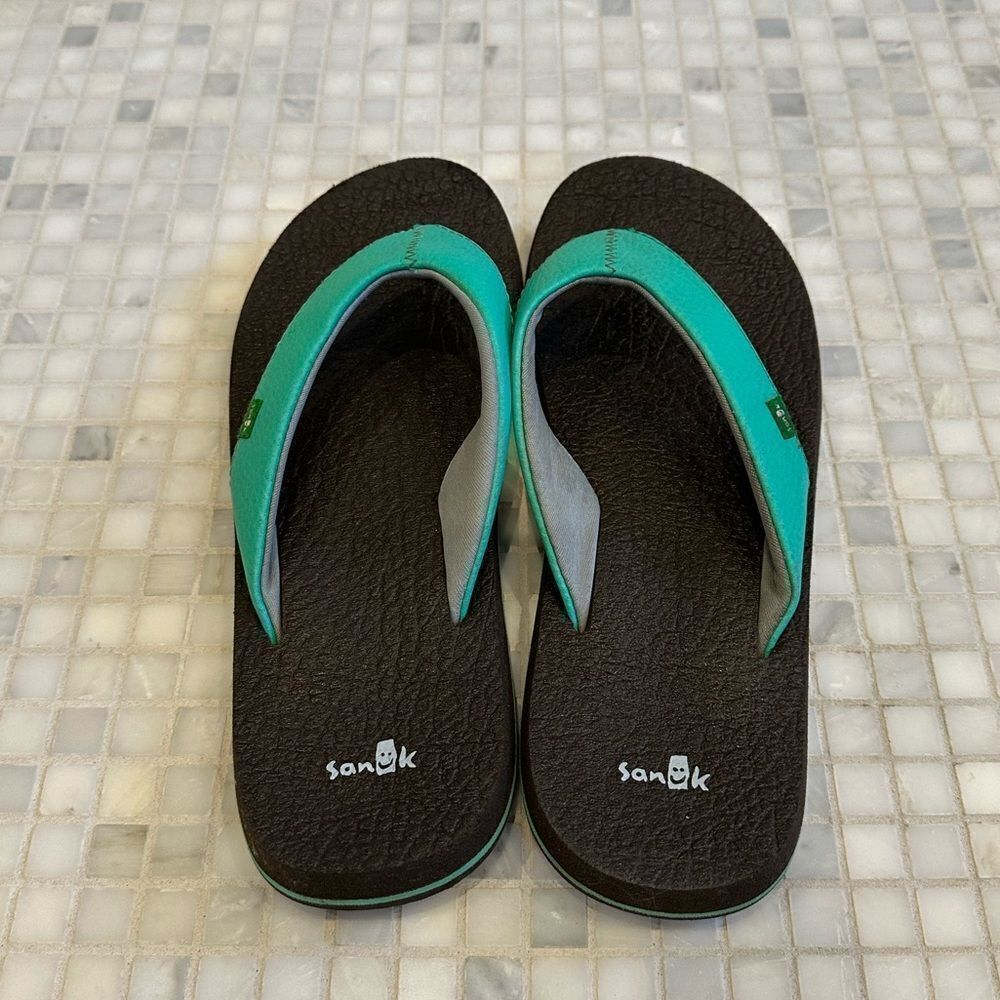 Sanuk Youth Yoga Mat Teal Flip Flop Sandals